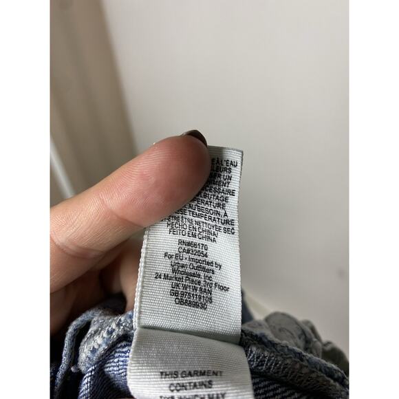 We The Free People Women's 28 Denim Shorts Button Fly Cut Off Blue Jean Boho - Picture 7 of 7